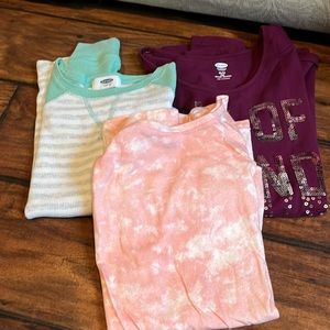 Old navy set of 3 girl shirts 14-16